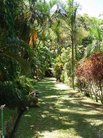 Lower Garden Access Road